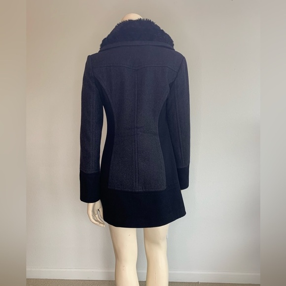 GUESS wool coat jacket faux fur collar two way button down - Picture 5 of 16